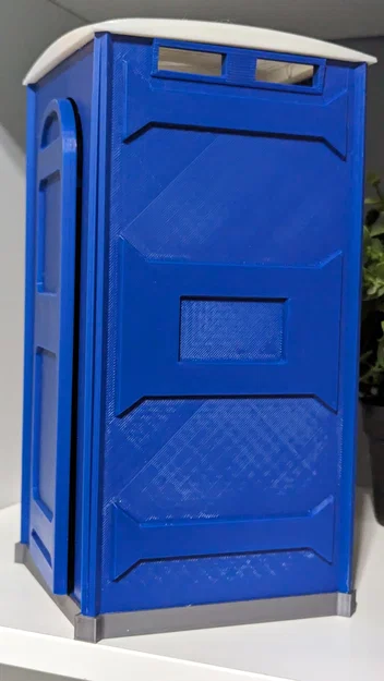 Mini Portable Toilet – Mô hình toilet mini trang trí bàn làm việc - Image 1