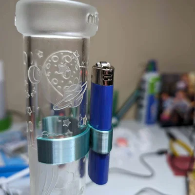 Giá Đỡ Bật Lửa Bic Gắn Thân Bong 38mm In 3D Tiện Lợi