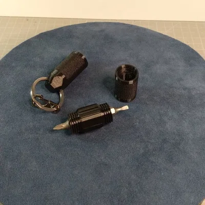 Móc khóa tua vít (Keychain Screwdriver)