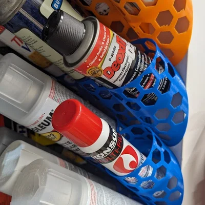 Kệ treo tường cho lon sơn xịt và lon aerosol