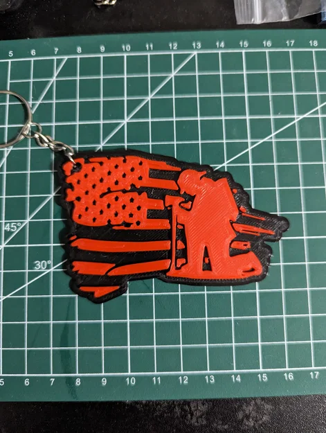 Móc khóa hình người lính cứu hỏa (Firefighter Keychain) in 3D cực chất - Image 1