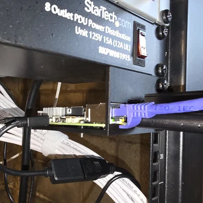 Khung gắn Raspberry Pi 5 lên tủ Rack 1U (Rack Mount)