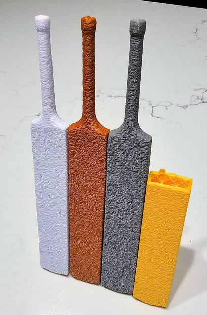 Mô hình gậy Cricket để bàn trang trí - Cricket bat on a stand - Image 1