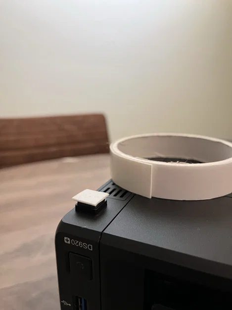 Chân đế bóng squash cho Synology (Synology Squash Ball Feet) - Image 4