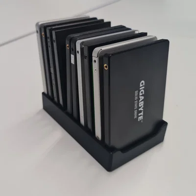 Khay Đựng Ổ Cứng SSD/HDD 2.5 Inch - Giải Pháp Gọn Gàng Cho Góc Máy