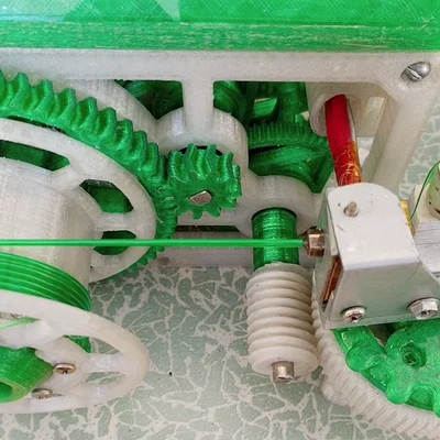 Máy tự chế tạo sợi in 3D từ chai nhựa PET (Filament maker)