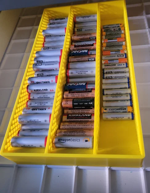 Khay Gridfinity đựng pin cỡ lớn (AA & AAA) 7x4 - Image 1