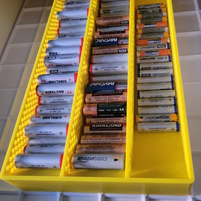 Khay Gridfinity đựng pin cỡ lớn (AA & AAA) 7x4