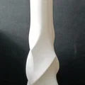 Bình hoa xoắn Twisted Vase - Thumbnail 2