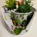 Chậu Cây Bể (Broken Plant Pot) - Thumbnail 1