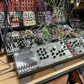 Chân đế nghiêng 22 độ cho Make Noise, Erica Synths và các loại skiff/case một hàng - Thumbnail 3