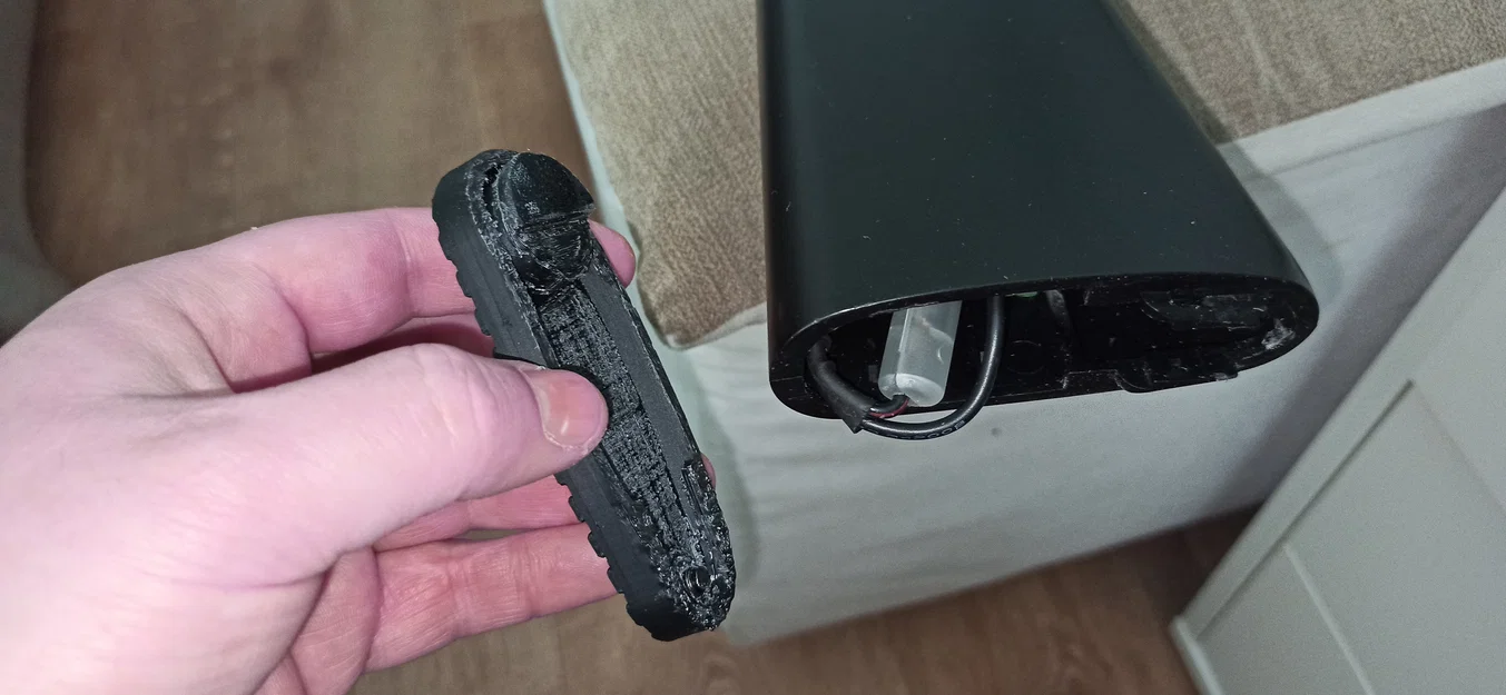 Nắp đậy khoang pin báng súng Airsoft AK47 (bodka pažby AK47) - Image 2