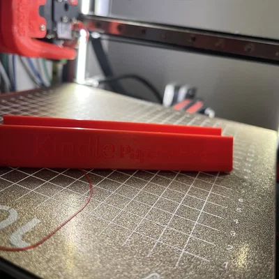 Chân đế 3D nhỏ gọn cho Kindle Paperwhite để bàn làm việc