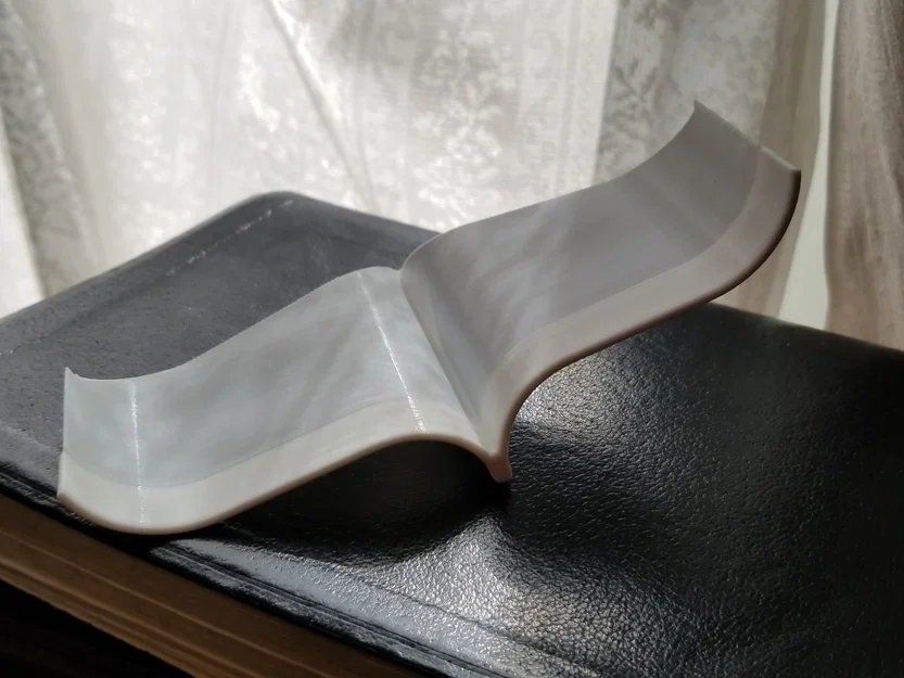 Curly Bracket Glider (Glider dấu ngoặc nhọn “{”) - Image 5