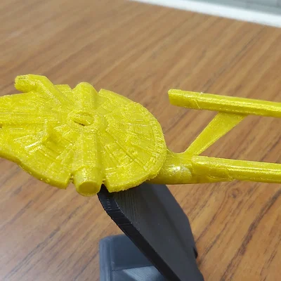 NCC1701-Falcon