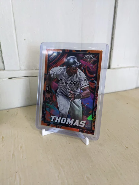 Kệ đỡ Trading Card Stand - Image 3