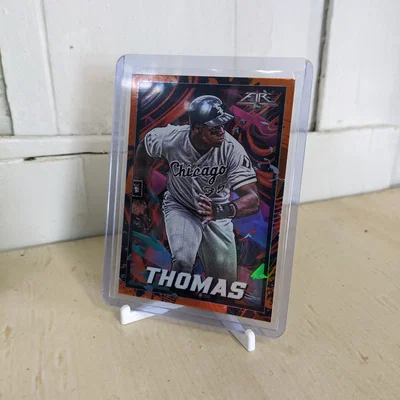 Kệ đỡ Trading Card Stand