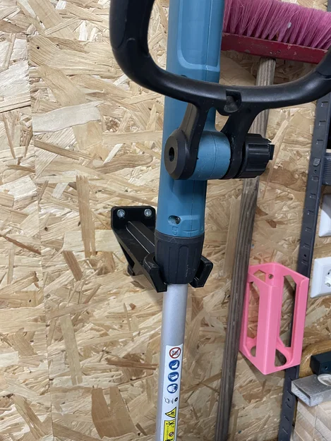 Giá treo tường cho máy cắt cỏ Makita - Phụ kiện 3D siêu gọn - Image 1