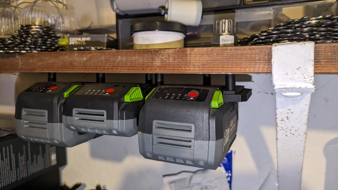 Giá đỡ pin Lux tools (Lux tools battery holder) - Image 2