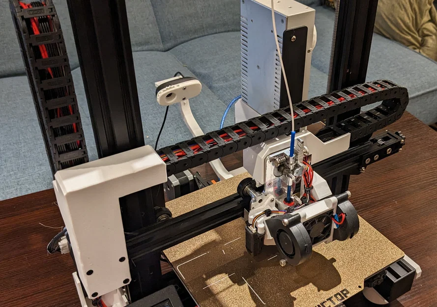 Ender 3 Micro Swiss DD - Mount Drag Chain/Cable Chain - Image 1