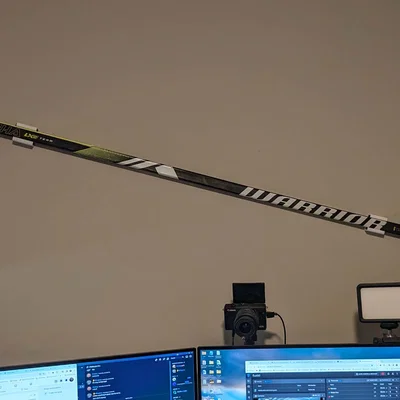 Gá treo tường gậy hockey (Hockey stick wall mount)