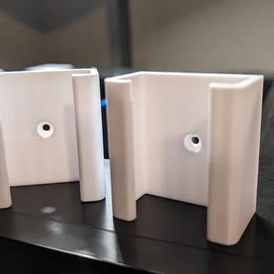 Gá treo tường gậy hockey (Hockey stick wall mount)