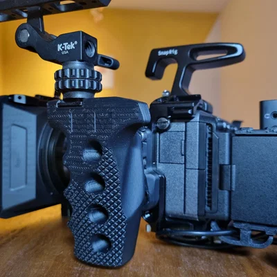 Tay Cầm Hông Camera Công Thái Học Có Cold Shoe