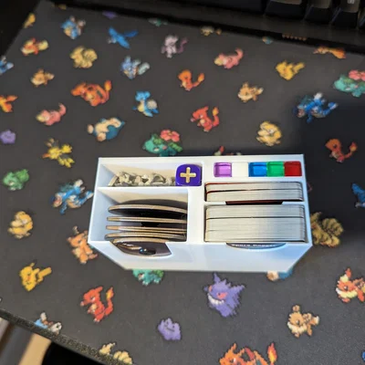 Insert hộp GLOOMHAVEN Buttons & Bugs