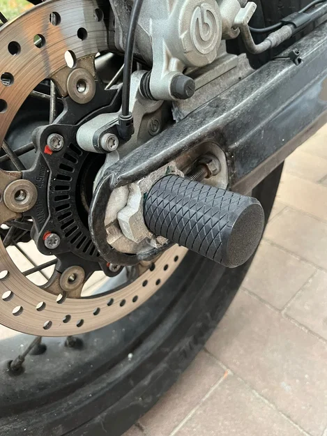 Bảo vệ trục sau KTM 690 SMC R (Axlesliders rear) - Image 2