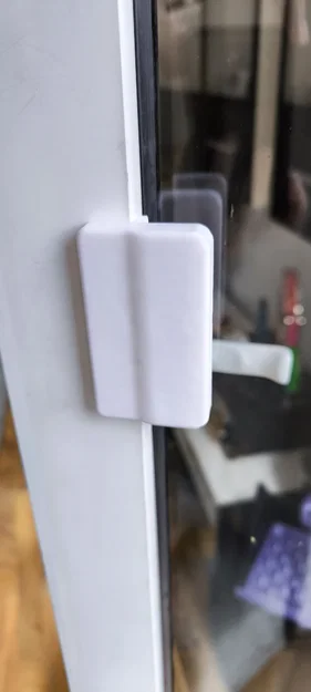 Tay nắm cửa ban công tiện ích in 3D cho gia đình - Image 1