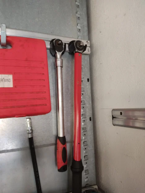 Giá treo tường Gedore Red cho cờ lê lực và ratchet - Image 2