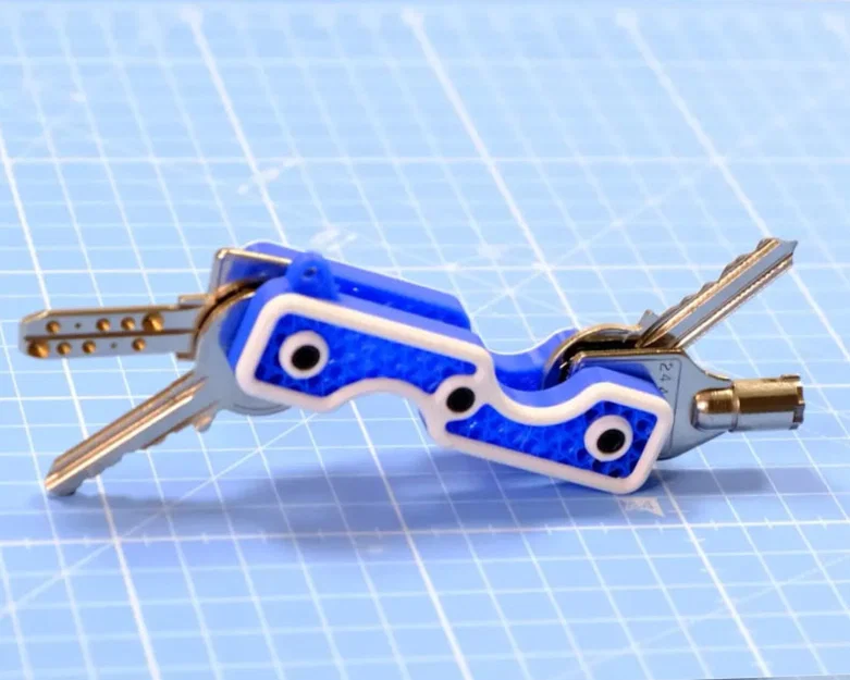 Móc khóa kiểu Dao đa năng Thụy Sĩ (Llavero tipo Navaja Suiza) - Image 1