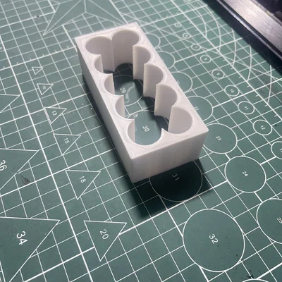 Khuôn in 3D hỗ trợ hàn cell pin 18650 chuyên dụng