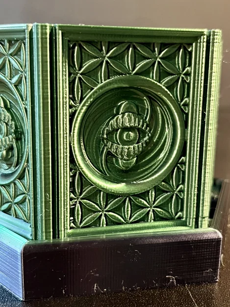 Chậu Cây Trippy Little Flower Pot - Image 6