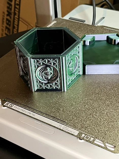 Chậu Cây Trippy Little Flower Pot - Image 16