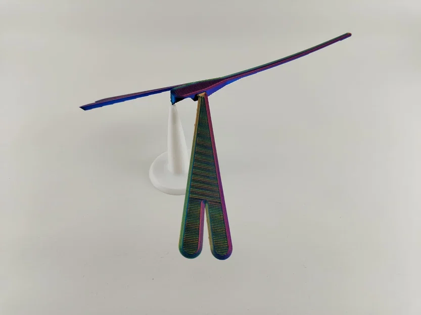 Chuồn chuồn cân bằng (Balancing dragonfly) - Image 1