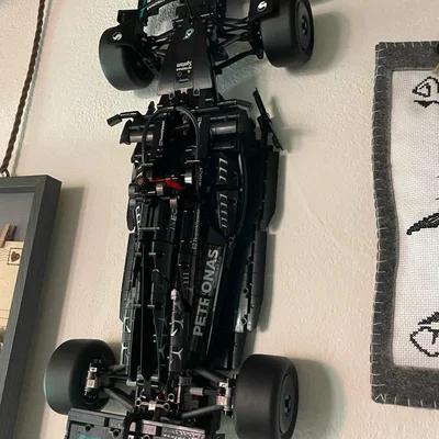 Móc treo tường 3D cho mô hình LEGO Mercedes-AMG F1 W14 #42171