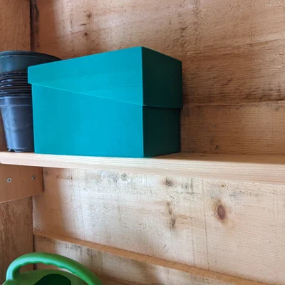 Hộp đựng gói hạt giống (Seed box)