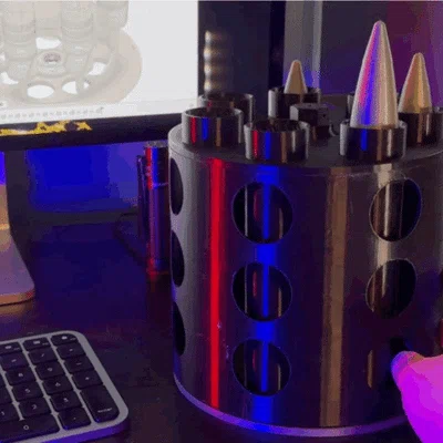 Mô hình bàn xoay GAU-8 30mm A-10 / Ống cắm bút