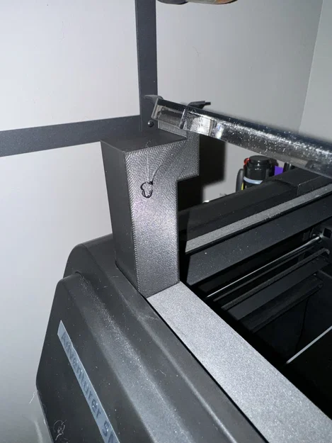 Chân chống mở nắp máy in 3D Flash Forge Adventurer 5M Pro - Image 1