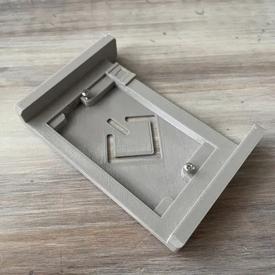 Ngàm lắp BlueSCSI 1.1a cho khoang ổ cứng Macintosh (HDD Bay Bracket)