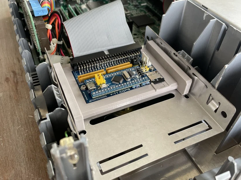 Ngàm lắp BlueSCSI 1.1a cho khoang ổ cứng Macintosh (HDD Bay Bracket) - Image 7