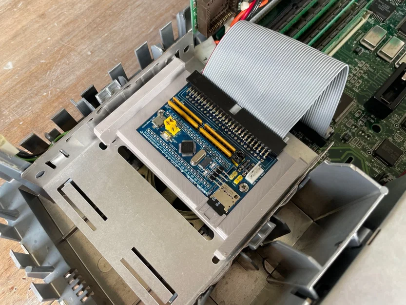 Ngàm lắp BlueSCSI 1.1a cho khoang ổ cứng Macintosh (HDD Bay Bracket) - Image 8