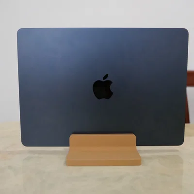 Đế dựng Macbook Air (Macbook Air Holder Stand) in 3D gọn gàng