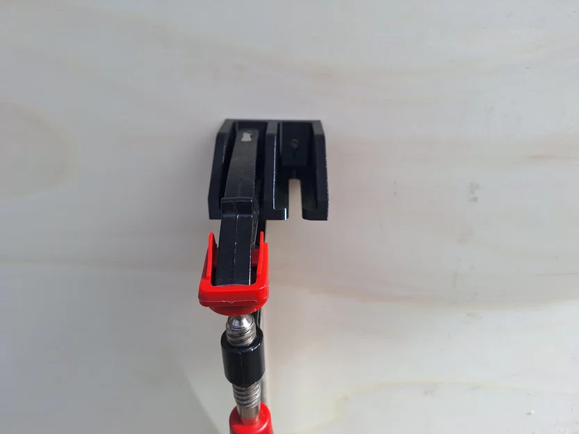 Giá treo kẹp gỗ (Clamp Holder) treo tường cho dụng cụ Parkside - Image 3