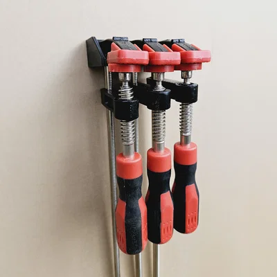 Giá treo kẹp gỗ Parkside (Clamp Holder) tiện lợi cho xưởng DIY