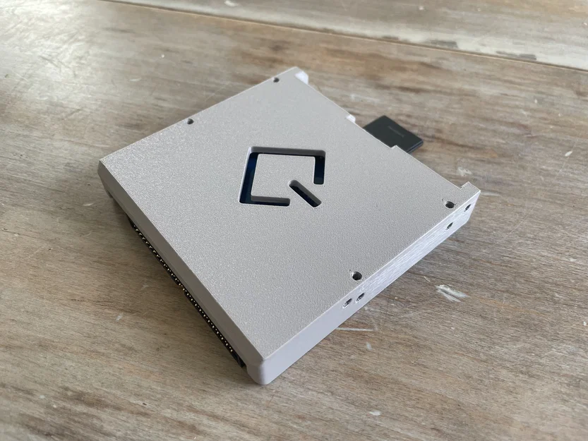 Ngàm gắn BlueSCSI v2 cho khoang ổ cứng Macintosh đời cũ - Image 4