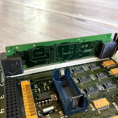 Ngàm giữ ROM cho Macintosh SE/30 (Macintosh SE/30 ROM Clips)