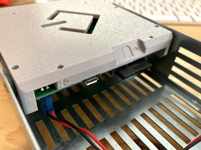 Ngàm gắn SCSI2SD cho Macintosh (Macintosh SCSI2SD Bracket) - Image 7