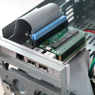 Bracket khe mở rộng PiSCSI cho Macintosh SE và SE/30